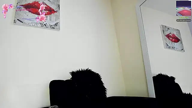 Snapshot of its__angelica_ chatting on February 10, 2026, 7:18 pm its angelica online show from February 10, 2026, 7:18 pm