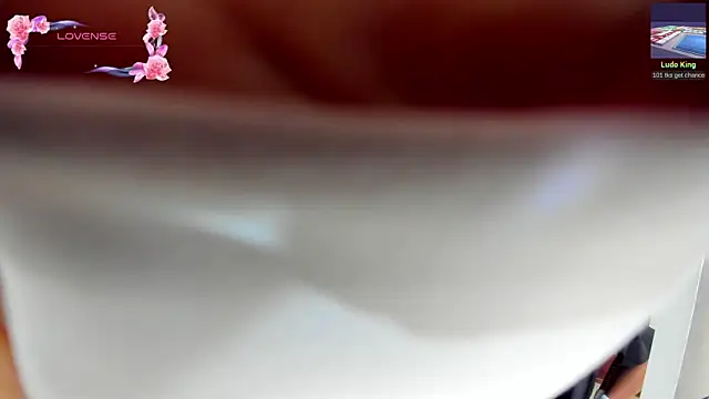 Snapshot of its__angelica_ chatting on February 22, 2026, 8:40 pm its angelica online show from February 22, 2026, 8:40 pm