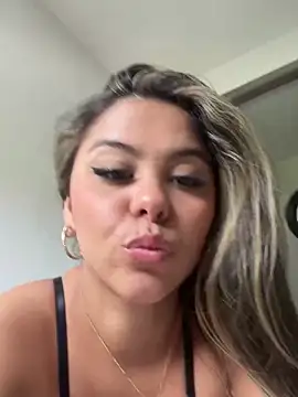 Snapshot of tuckersabrina chatting on December 11, 2024, 7:36 pm tuckersabrina online show from December 11, 2024, 7:36 pm