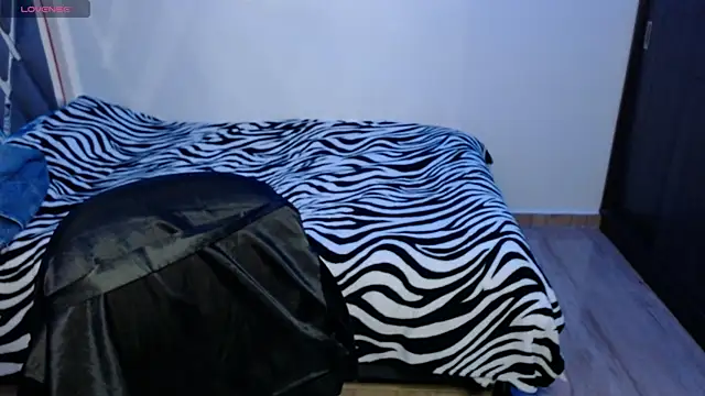 Amber Lovely online show from October 7, 2025, 12:30 am