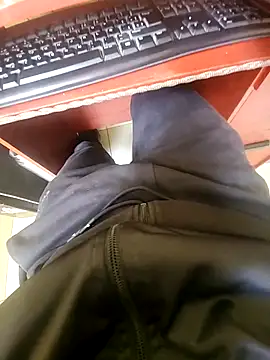 Chrissex7 online show from November 7, 2025, 3:34 pm