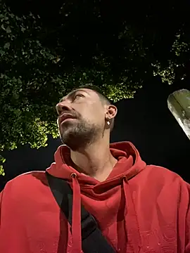 Snapshot of dantedesirexx chatting on January 9, 2025, 3:36 am dantedesirexx online show from January 9, 2025, 3:36 am