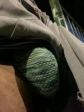 Snapshot of dantedesirexx chatting on February 18, 2025, 3:10 am dantedesirexx online show from February 18, 2025, 3:10 am