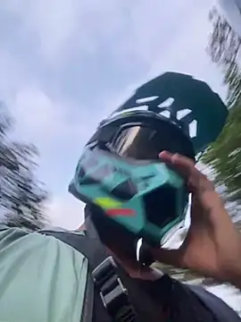 Snapshot of dantedesirexx chatting on February 25, 2025, 11:22 pm dantedesirexx online show from February 25, 2025, 11:22 pm