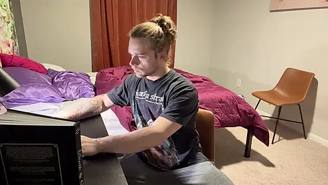 DaddydayDrinkzz online show from February 26, 2025, 6:47 am