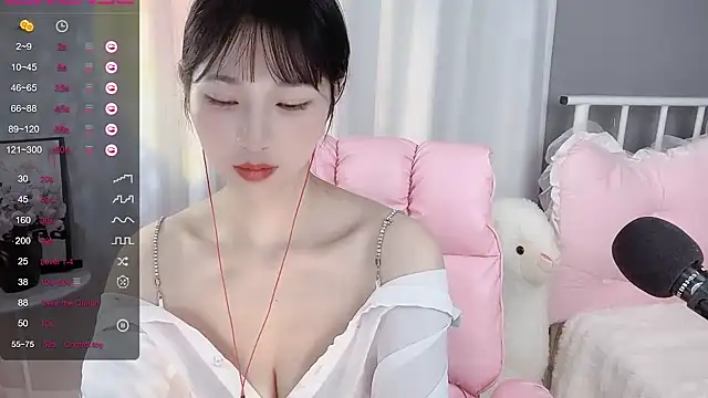 -Jolene-688- online show from January 3, 2025, 12:11 am