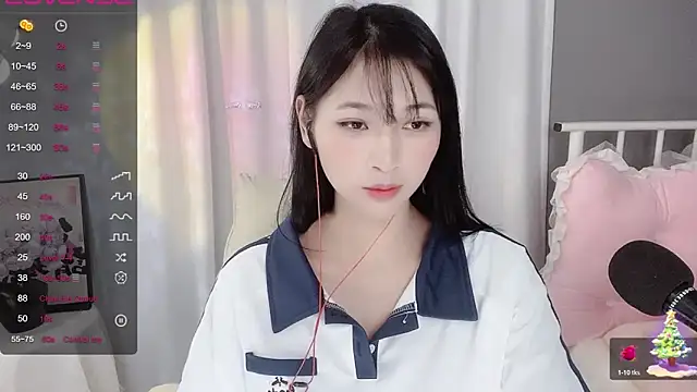 -Jolene-688- online show from January 7, 2025, 11:45 pm