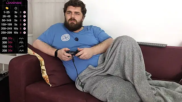 Snapshot of KingMarti chatting on December 19, 2024, 9:17 pm KingMarti online show from December 19, 2024, 9:17 pm