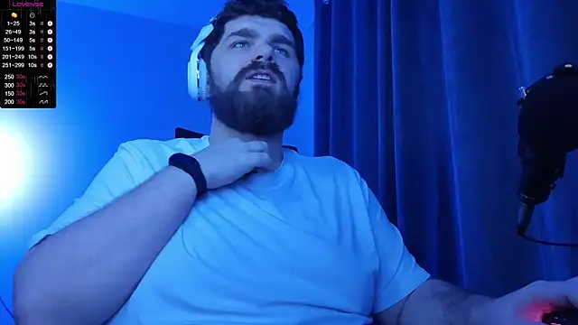 Snapshot of KingMarti chatting on January 17, 2026, 2:49 am KingMarti online show from January 17, 2026, 2:49 am