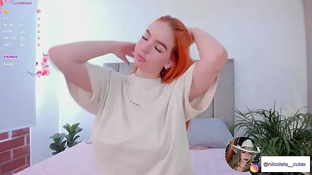 Niicoleta online show from October 22, 2025, 7:13 pm