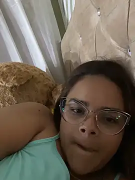 Evabigass online show from February 3, 2026, 3:48 am