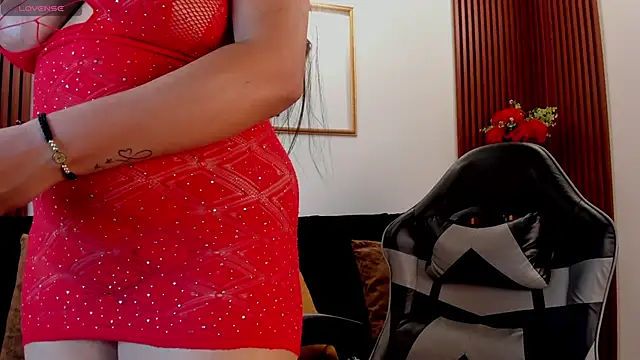 Jeen Taylor online show from October 10, 2025, 8:30 pm