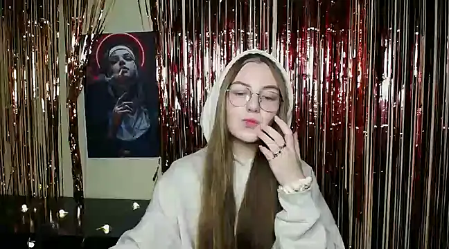 Snapshot of _AlMamiyy_ chatting on December 5, 2024, 5:48 am  AlMamiyy  online show from December 5, 2024, 5:48 am