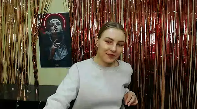 Snapshot of _AlMamiyy_ chatting on December 10, 2024, 2:39 pm  AlMamiyy  online show from December 10, 2024, 2:39 pm