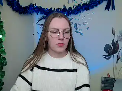 Snapshot of _AlMamiyy_ chatting on December 26, 2024, 4:58 pm  AlMamiyy  online show from December 26, 2024, 4:58 pm