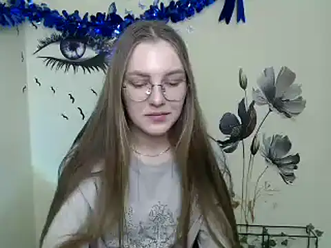 Snapshot of _AlMamiyy_ chatting on January 7, 2025, 3:35 am  AlMamiyy  online show from January 7, 2025, 3:35 am