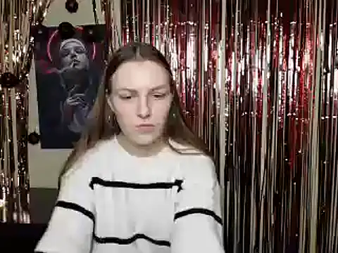 Snapshot of _AlMamiyy_ chatting on January 14, 2025, 6:07 pm  AlMamiyy  online show from January 14, 2025, 6:07 pm