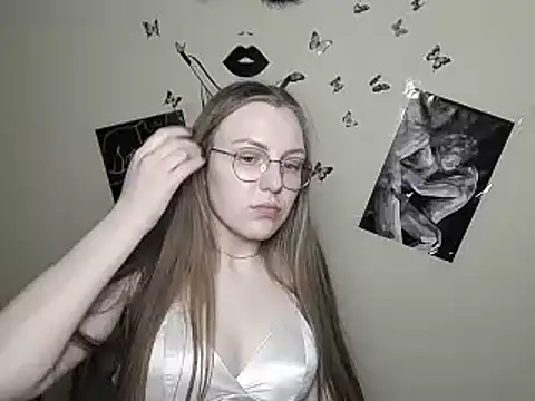 Snapshot of _AlMamiyy_ chatting on January 29, 2025, 1:48 am  AlMamiyy  online show from January 29, 2025, 1:48 am