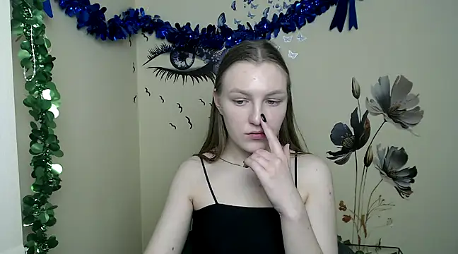 Snapshot of _AlMamiyy_ chatting on February 3, 2025, 4:31 pm  AlMamiyy  online show from February 3, 2025, 4:31 pm