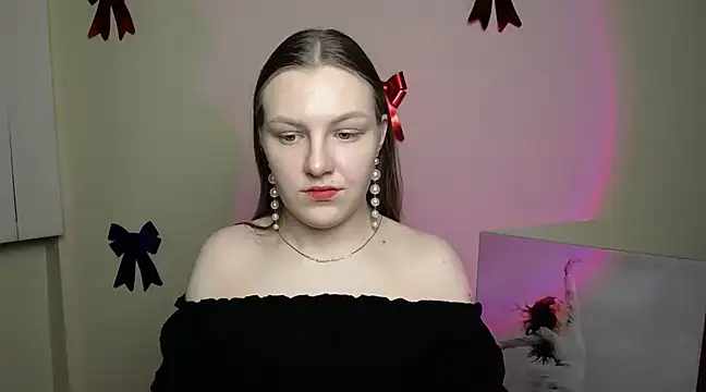 Snapshot of _AlMamiyy_ chatting on February 10, 2025, 12:19 am  AlMamiyy  online show from February 10, 2025, 12:19 am