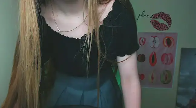 Snapshot of _AlMamiyy_ chatting on February 14, 2025, 1:45 am  AlMamiyy  online show from February 14, 2025, 1:45 am