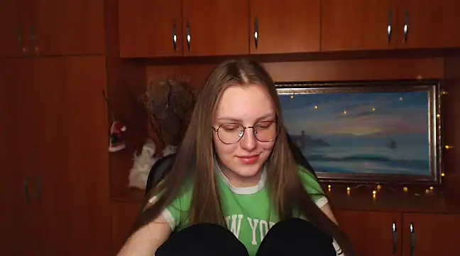 Snapshot of _AlMamiyy_ chatting on February 25, 2025, 4:31 pm  AlMamiyy  online show from February 25, 2025, 4:31 pm