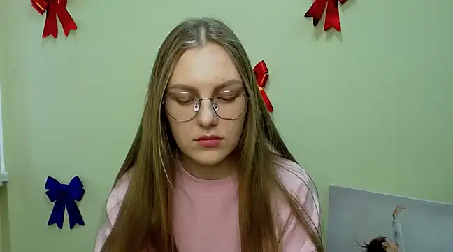 Snapshot of _AlMamiyy_ chatting on March 19, 2025, 10:44 am  AlMamiyy  online show from March 19, 2025, 10:44 am