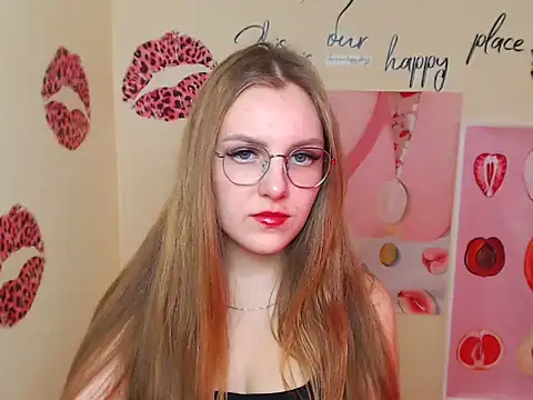 Snapshot of _AlMamiyy_ chatting on September 10, 2025, 12:16 pm  AlMamiyy  online show from September 10, 2025, 12:16 pm