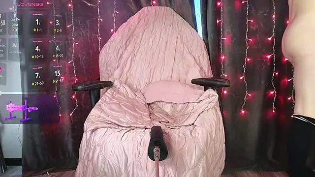 Snapshot of s1lent__v0iD chatting on March 20, 2026, 10:31 am s1lent v0iD online show from March 20, 2026, 10:31 am