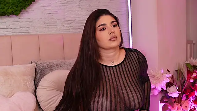 RachelSwaan online show from November 6, 2025, 7:31 am