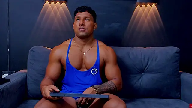 CallumMuscle online show from February 11, 2025, 4:55 am