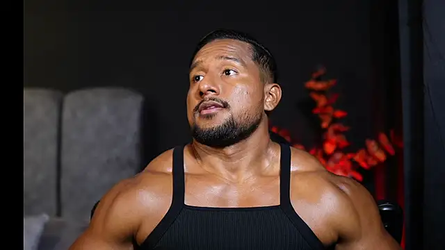 CallumMuscle online show from November 21, 2025, 11:58 pm