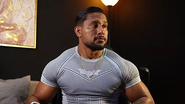 CallumMuscle online show from April 15, 2026, 2:51 am