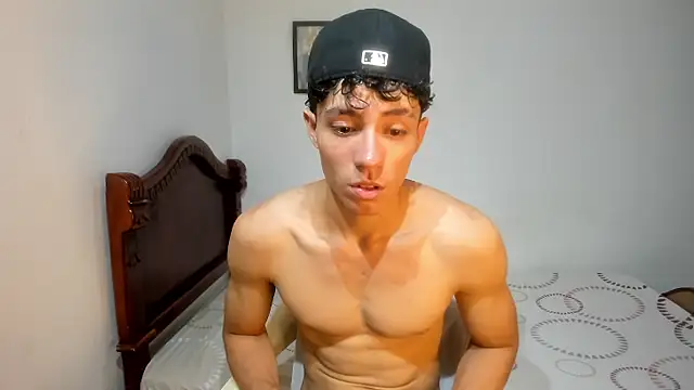 enzo sloran online show from September 11, 2025, 4:18 pm