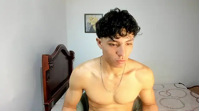 enzo sloran online show from September 23, 2025, 4:21 pm