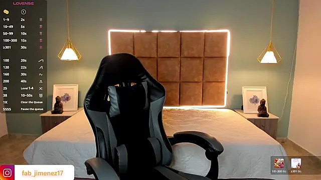 AlejooTwink online show from March 22, 2026, 2:04 am