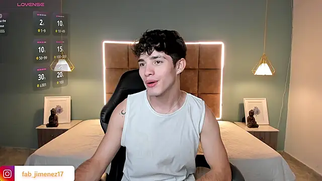 AlejooTwink online show from April 11, 2026, 3:33 am