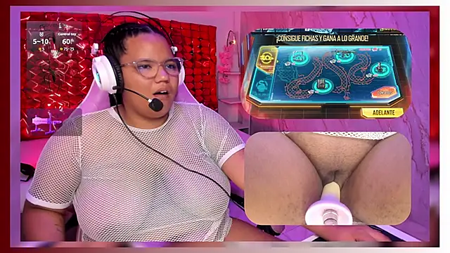 MhiaRey online show from February 17, 2026, 1:18 pm