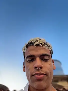 Leo bunny hot online show from February 3, 2026, 8:58 pm