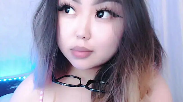 amelia sunlight online show from June 10, 2026, 5:23 pm
