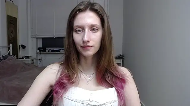 LUNA delight online show from December 17, 2025, 6:30 am