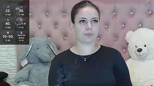 SophiaStarr online show from September 18, 2025, 6:21 pm