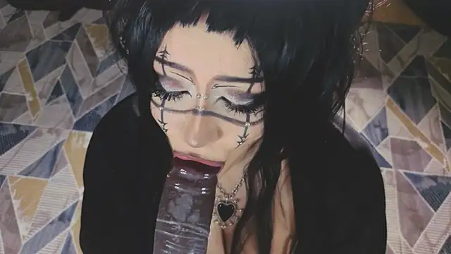 Snapshot of Pleasure_You_ chatting on April 19, 2026, 8:57 am Pleasure You online show from April 19, 2026, 8:57 am