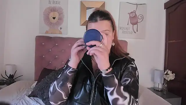 CelessteRedds online show from November 4, 2025, 11:20 am