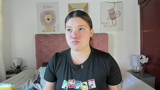 CelessteRedds online show from November 10, 2025, 11:42 am