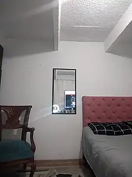 Venus-Wood online show from October 30, 2025, 9:04 pm