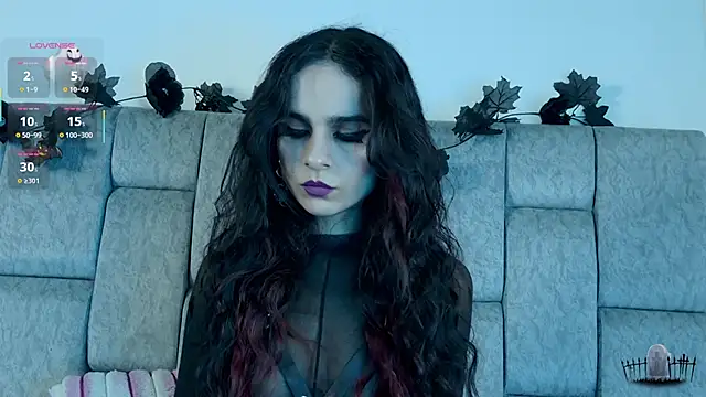 Alice noir online show from October 6, 2025, 10:18 pm