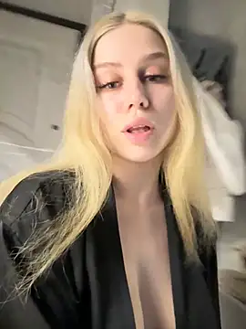 Snapshot of ChrisOnlyOne chatting on March 15, 2025, 9:16 pm ChrisOnlyOne online show from March 15, 2025, 9:16 pm