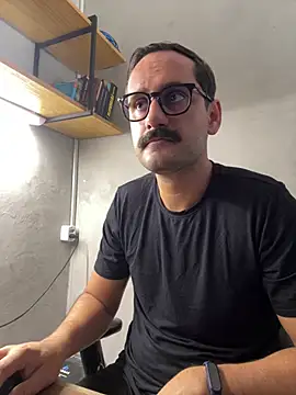 Superdad online show from March 30, 2026, 1:56 pm