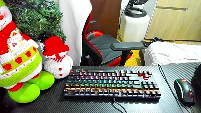 Calihotcaliente277 online show from December 31, 2024, 10:26 am